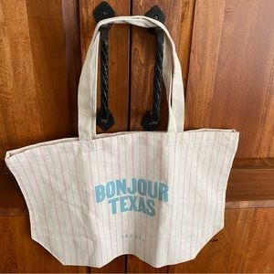Cute Texas Sézane tote!!